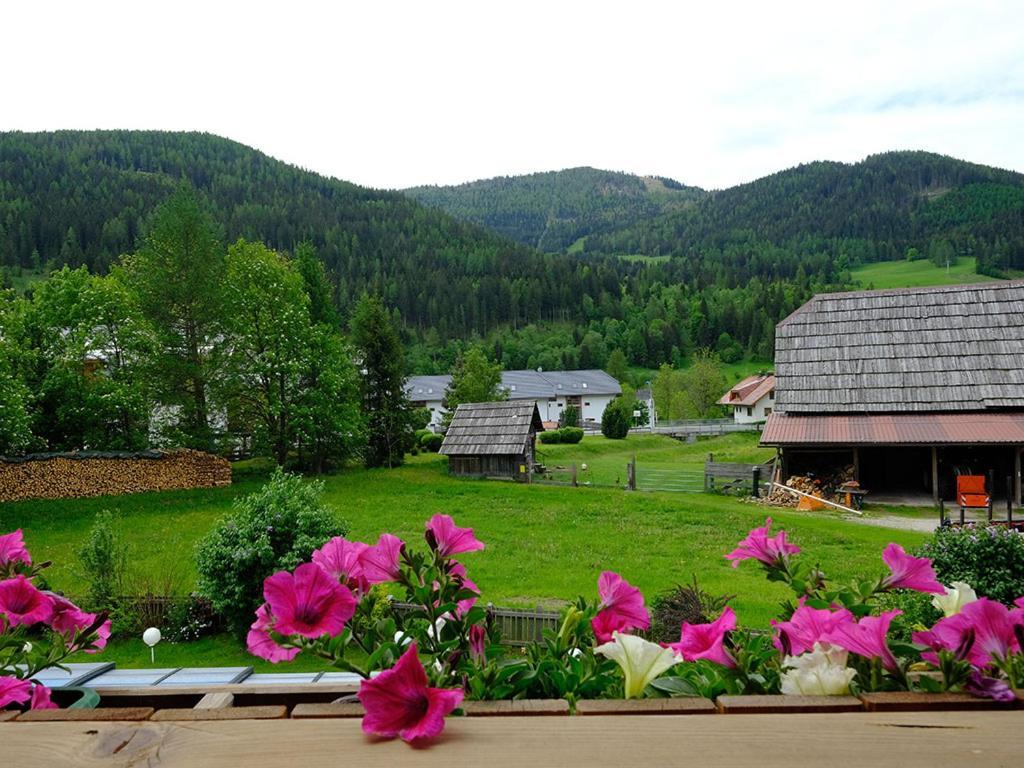 Haus Kremser Бад Кляйнкирххайм Экстерьер фото